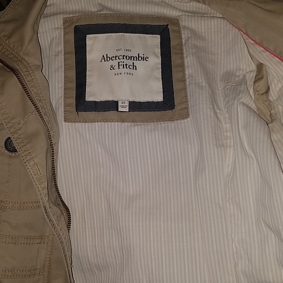 💕Abercrombie and Fitch jacket💕 - Picture 7 of 8